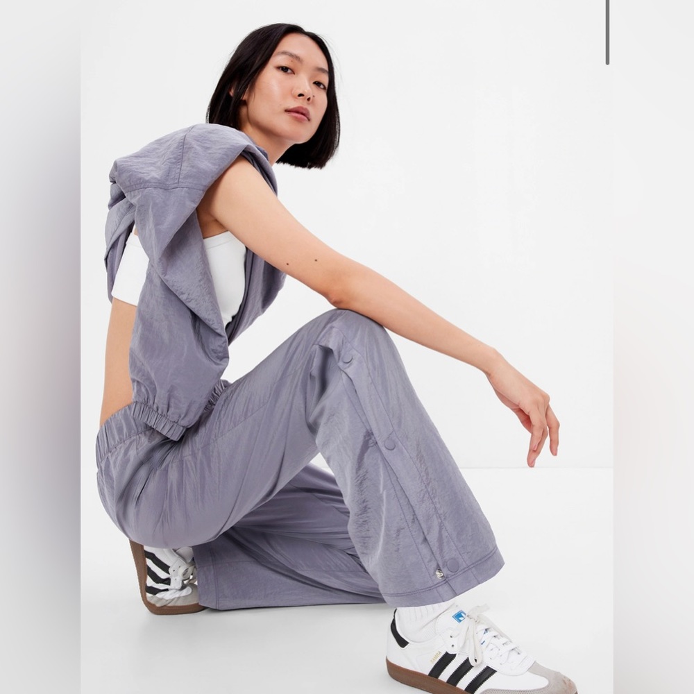 GapFit‎ NWT Straight Leg Fleece-Lined Track Pants